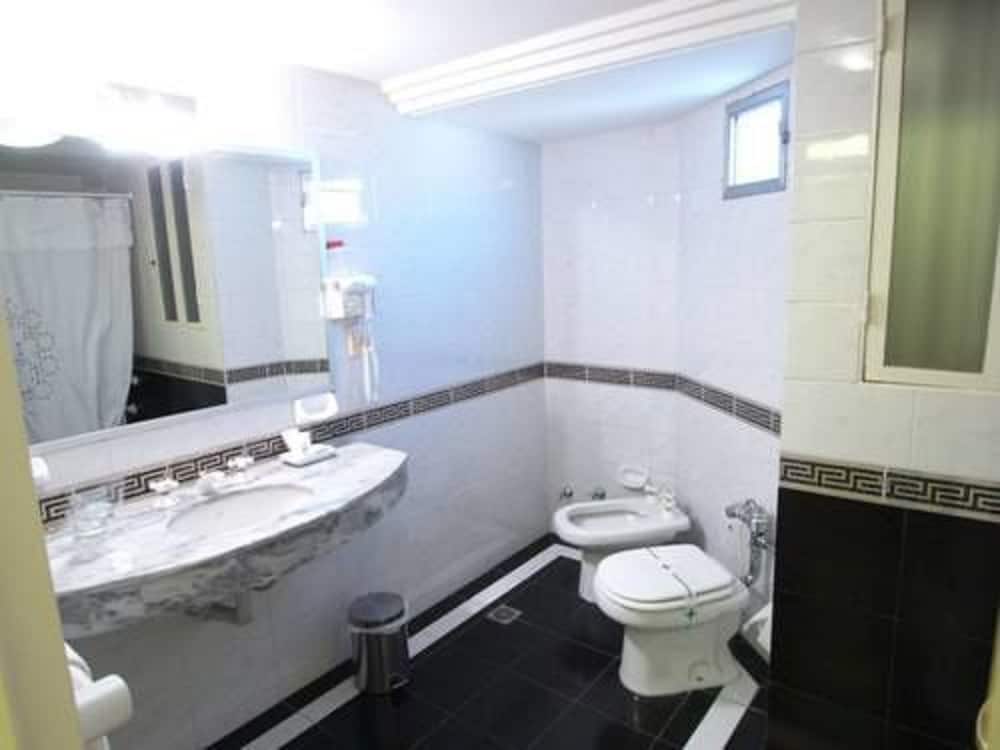 Фото Hotel Metropol