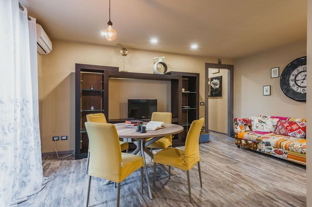 Фото Ursino Apartment With Balcony by Wonderful Italy