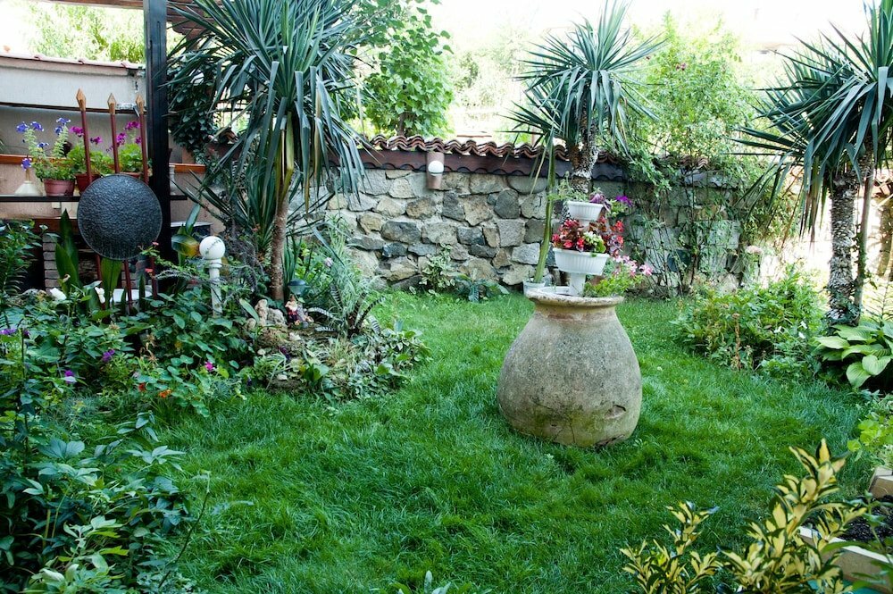 Фото Дом Младенови