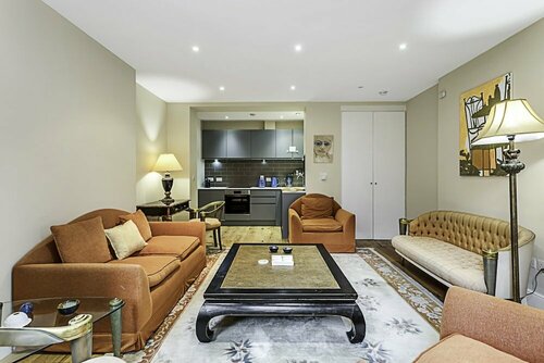 Апартаменты Beautiful Abode in Kensington Olympia в Лондоне