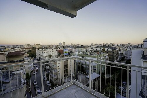 Апартаменты Central and Comfy Flat With Balcony in Muratpasa в Анталье