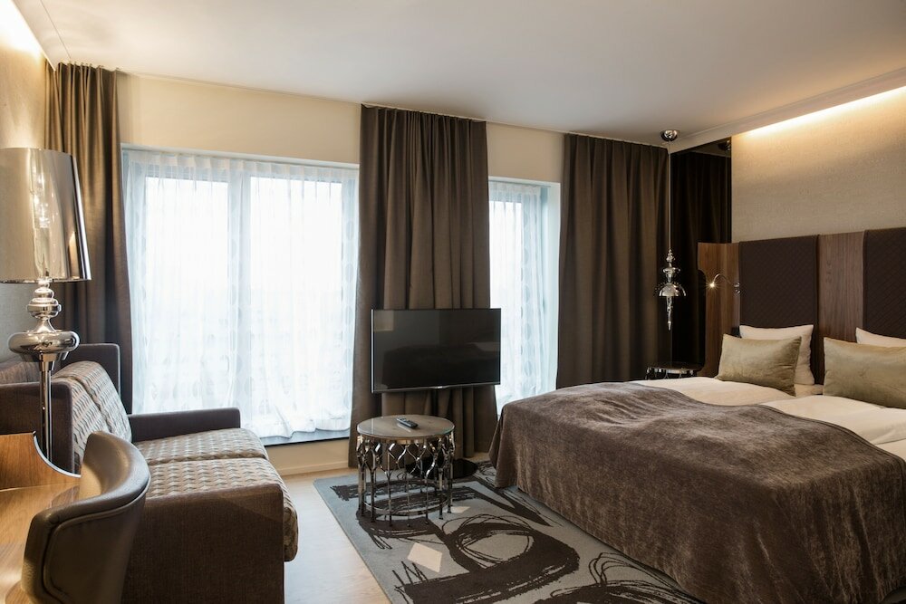 Фото Tivoli Hotel