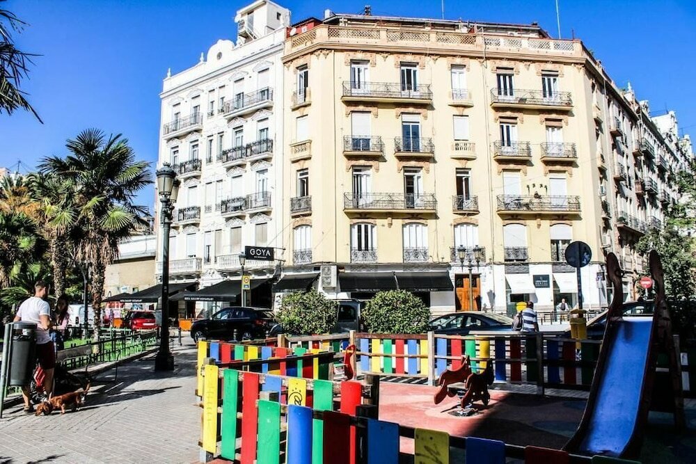 Фото Apartamentos Goya