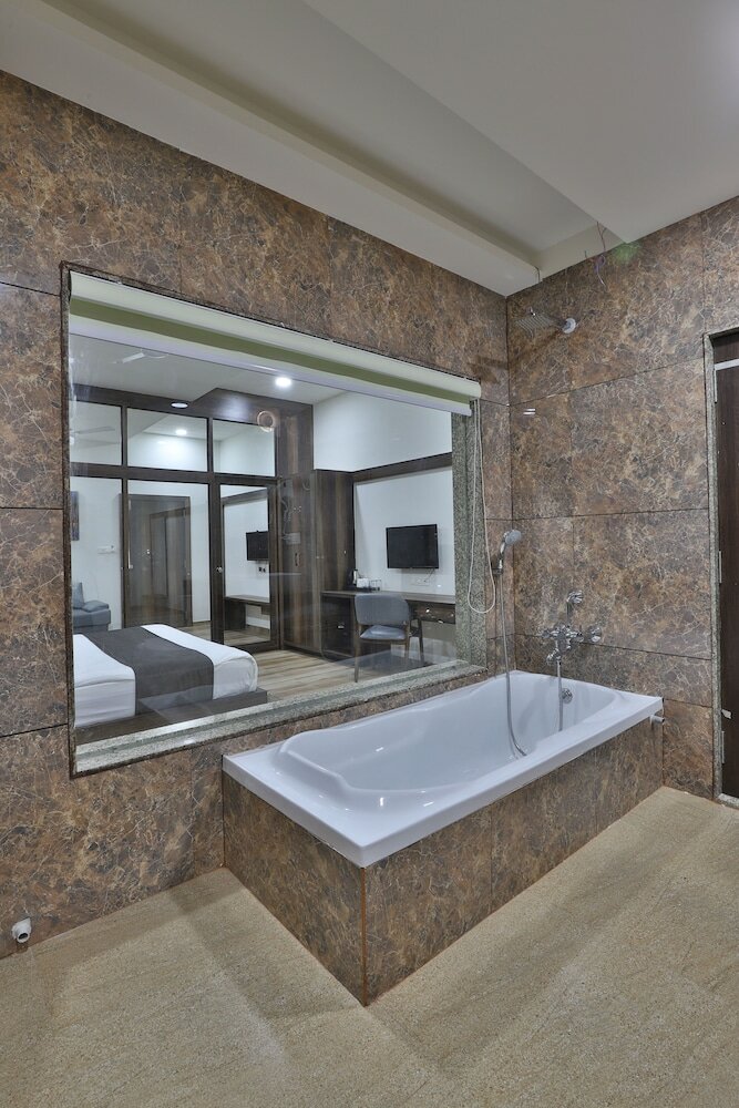 Фото Hotel Sr Regency