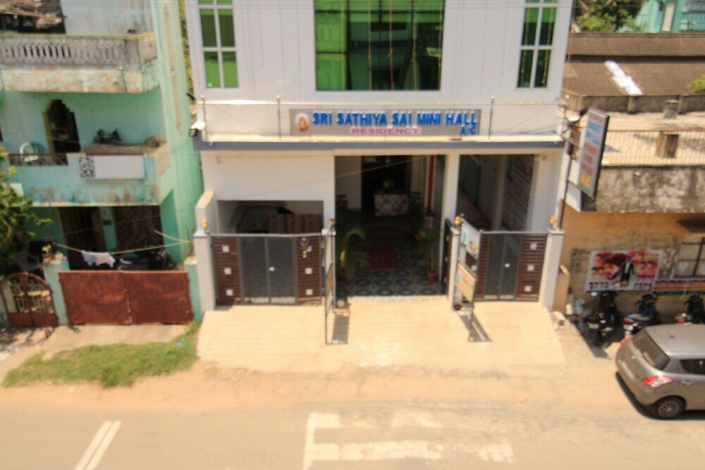 Фото Sri Sathiya Sai Residency