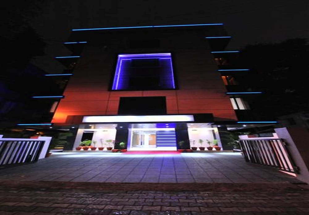 Фото отеля 3