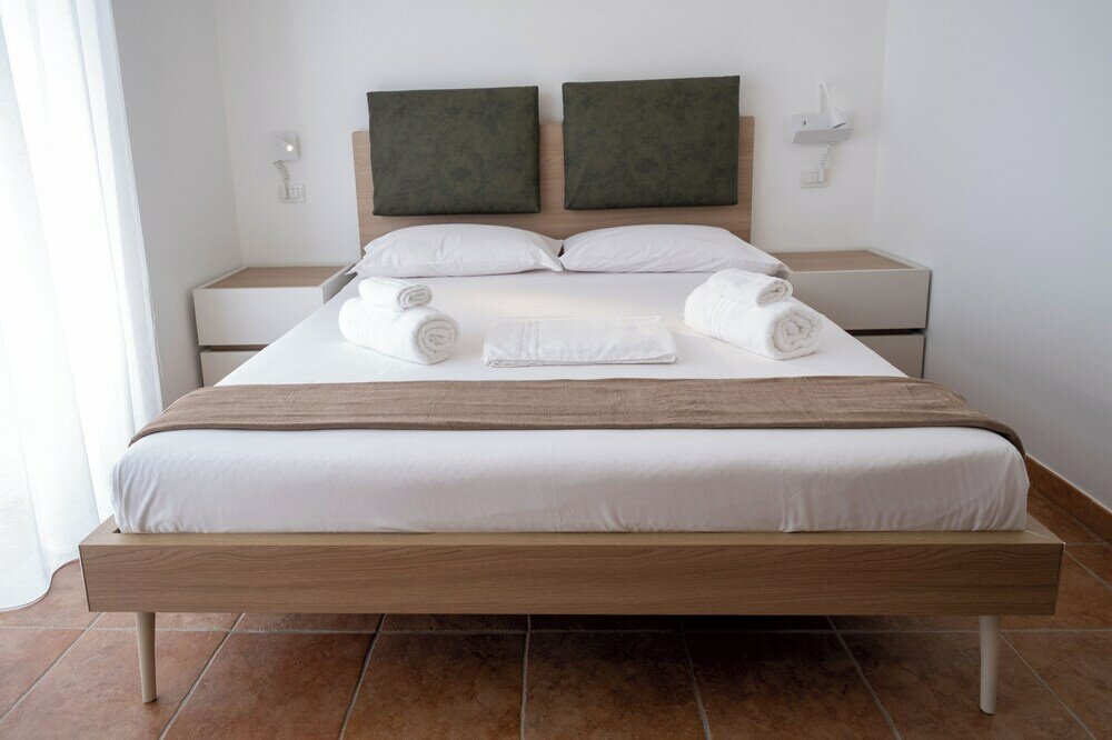 Фото Nautika Suites