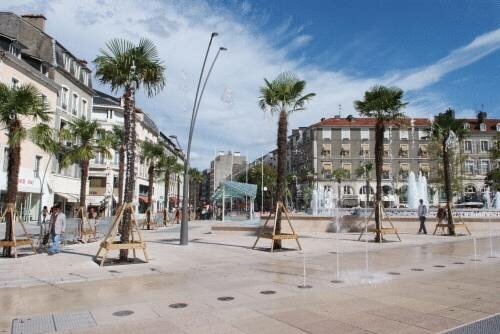 Гостиница Logis Hotel Le Bourbon в По