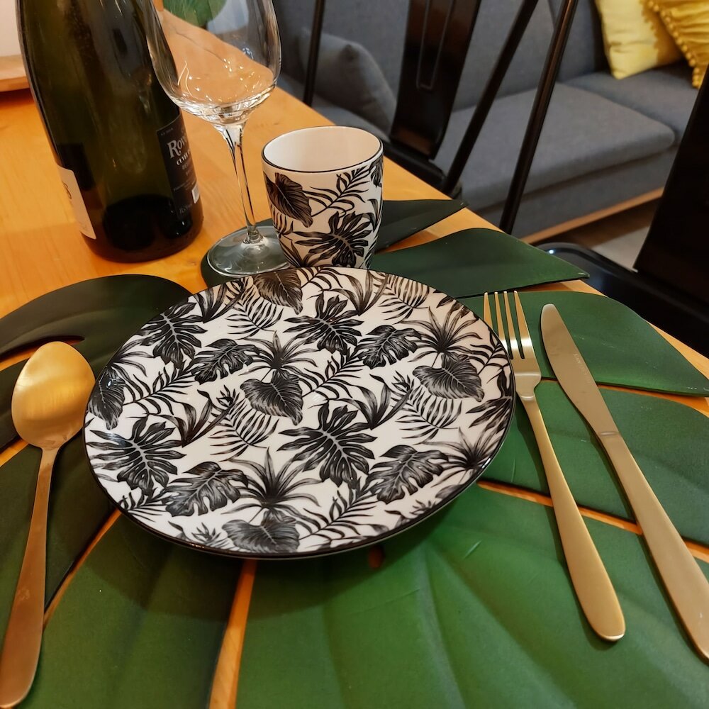 Фото Calle de Esteban Terradas 3 bajo