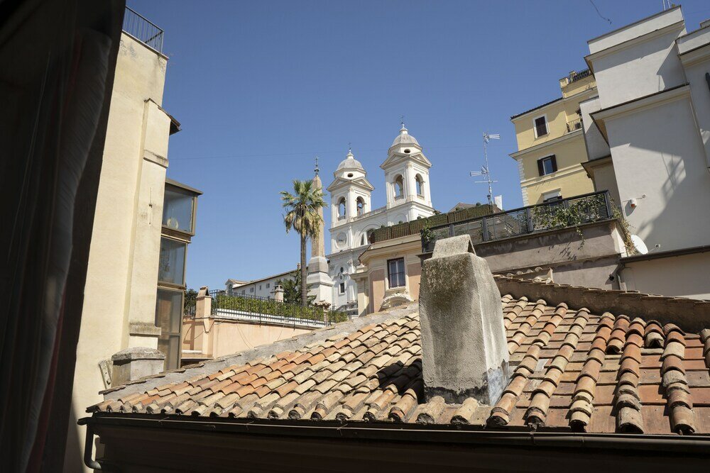Фото Delsi Inn Piazza di Spagna 32