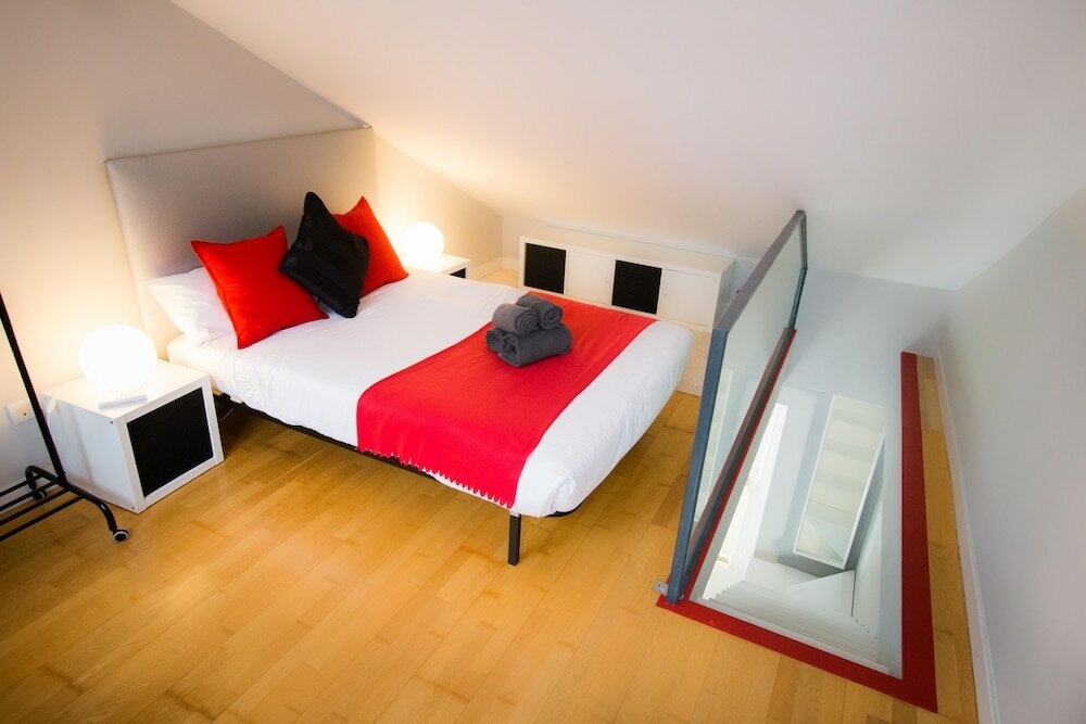 Фото Holidays2Malaga City Center Apartments