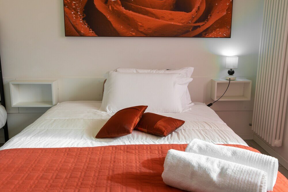 Фото Main Street Verona