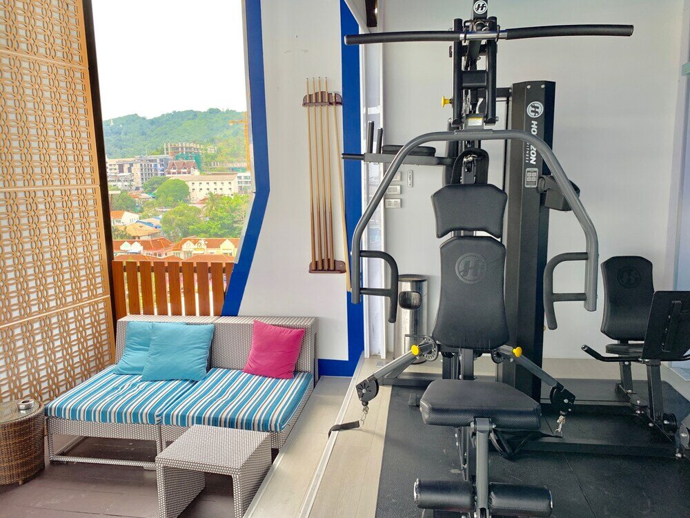 Фото Hotel DSure Patong