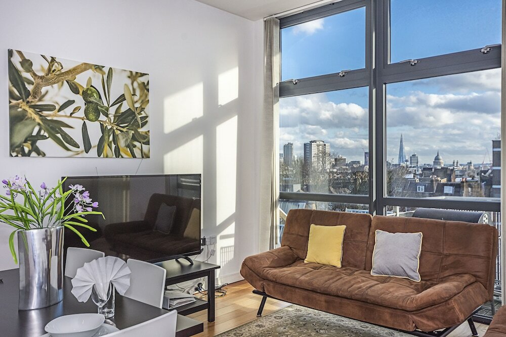 Фото Splendid 3 Bedroom Apartment Kings Cross