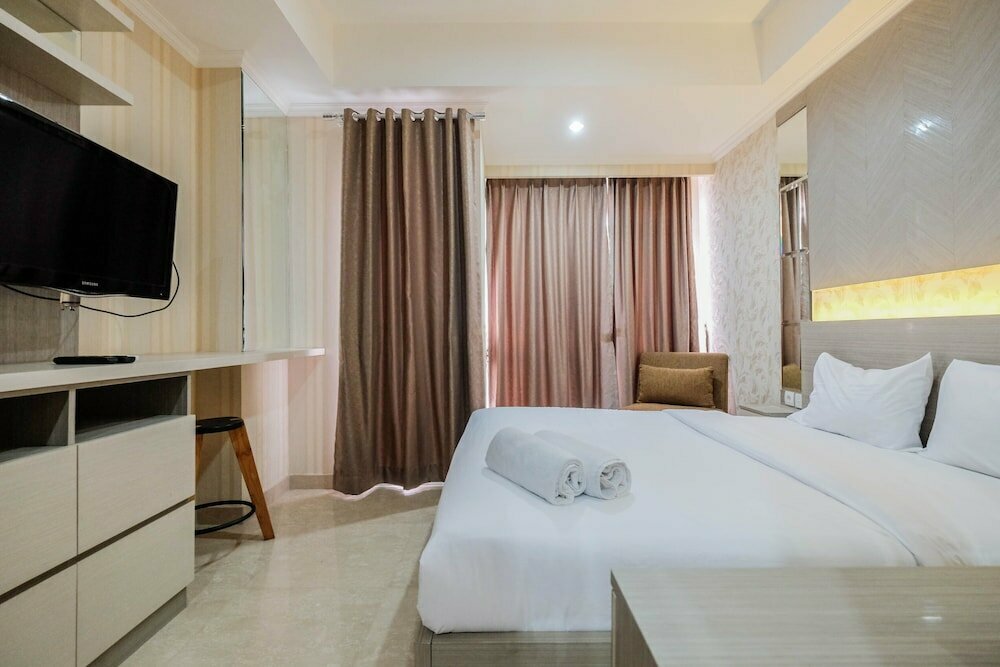 Hotel Stylish Studio Room Menteng Park Apartment, Jakarta, photo