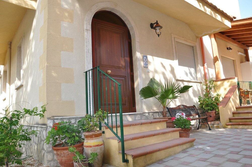 Фото Villa Rahal