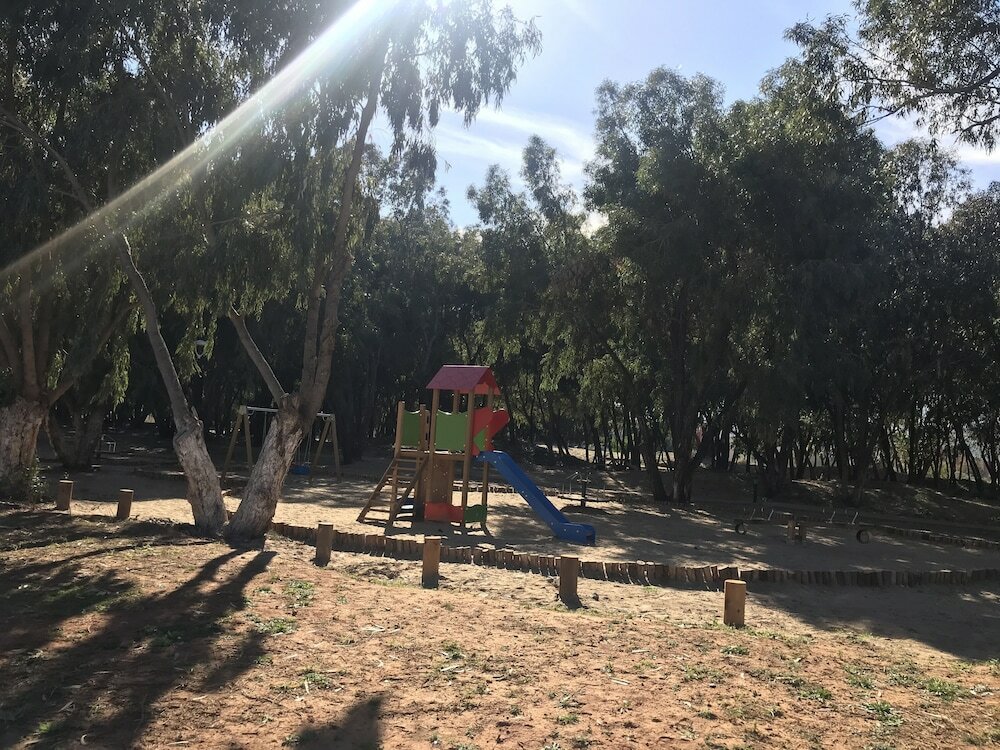 Фото Too Many Suites