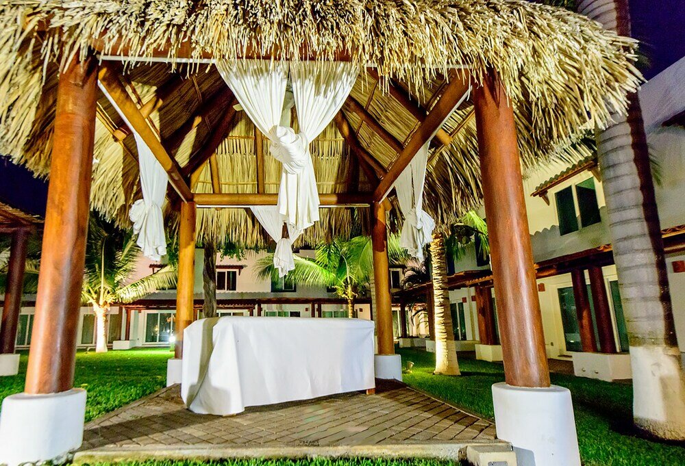 Фото Ixtapa Exclusiva Villa EN la Zona Hotelera