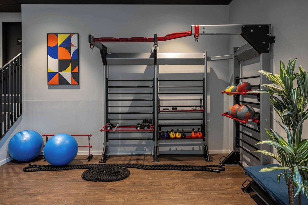 Фото Radisson Hotel & Suites Zurich 