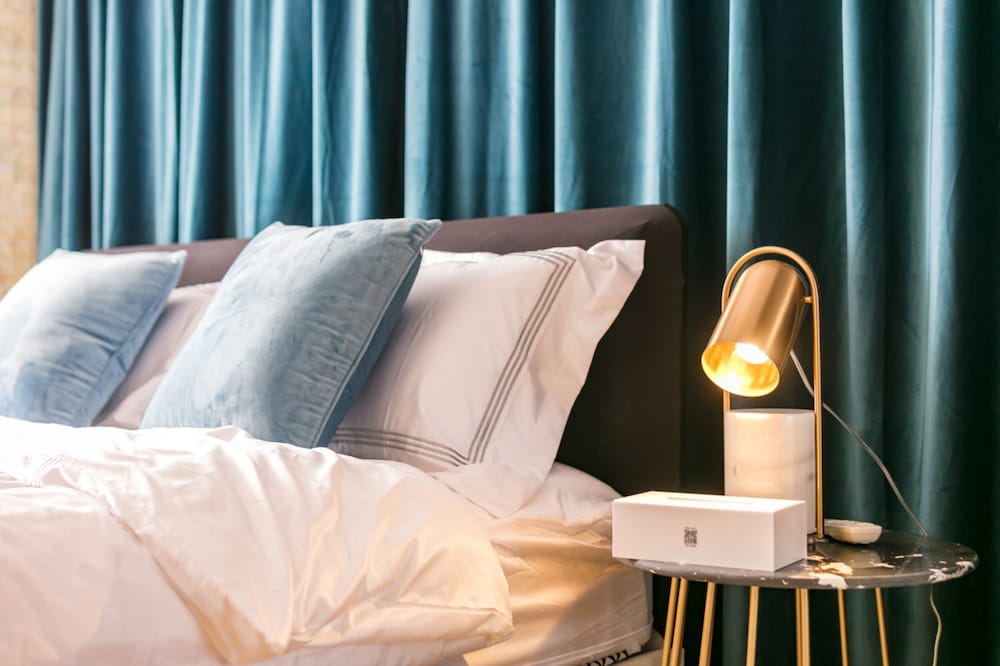 Фото Locals Boutique Apartment Qianshan No. 6