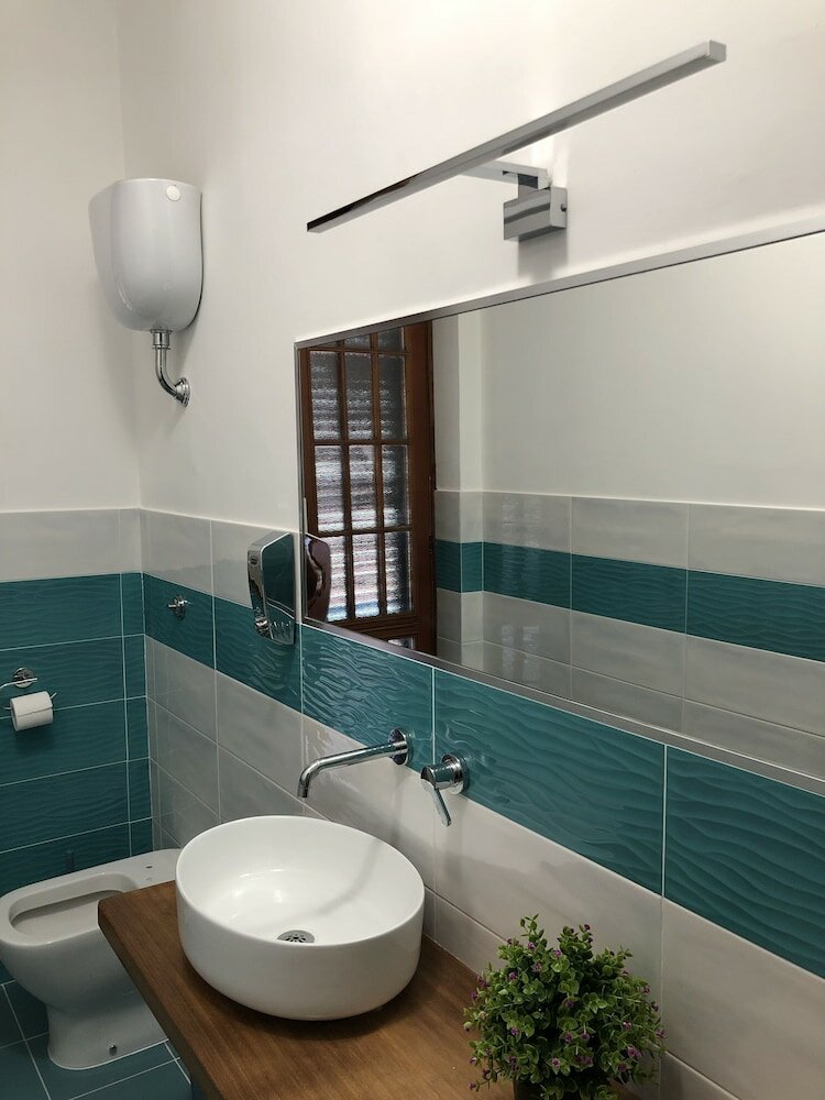 Фото Pompei Window