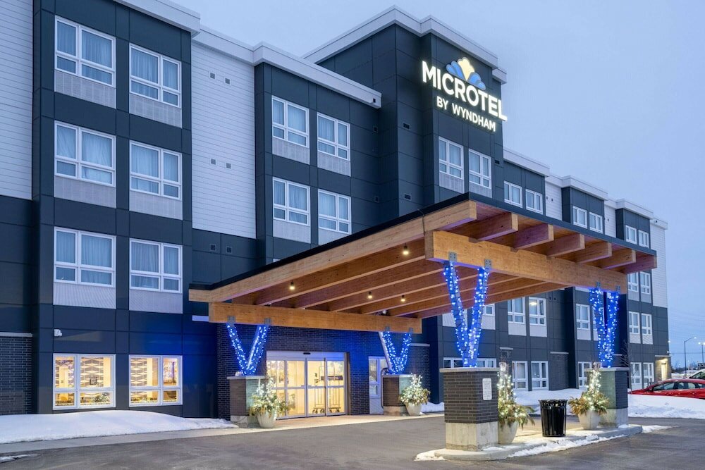 Фото Microtel Inn & Suites by Wyndham Kanata Ottawa West
