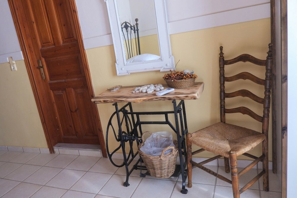 Фото Amnisiades Apartments