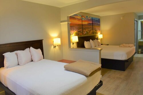 Гостиница Days Inn by Wyndham Nacogdoches/SFA University/Downtown в Накодочесе