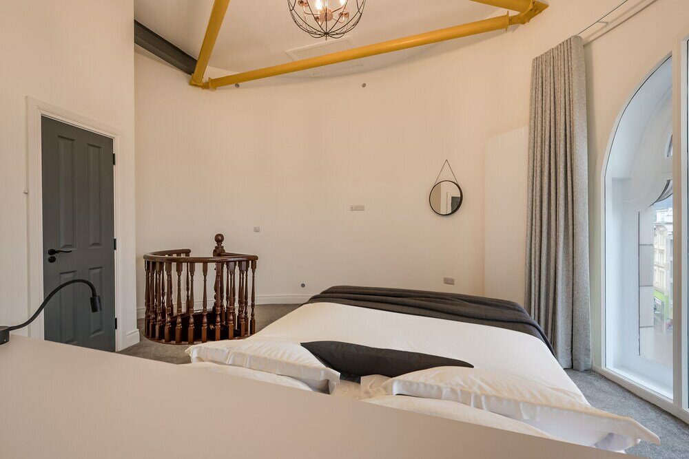 Фото Castle Buildings