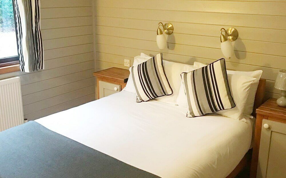 Фото Sandy Balls Holiday Village