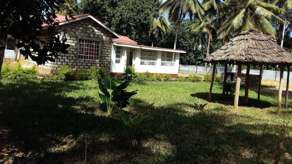 Фото Amani Cottage