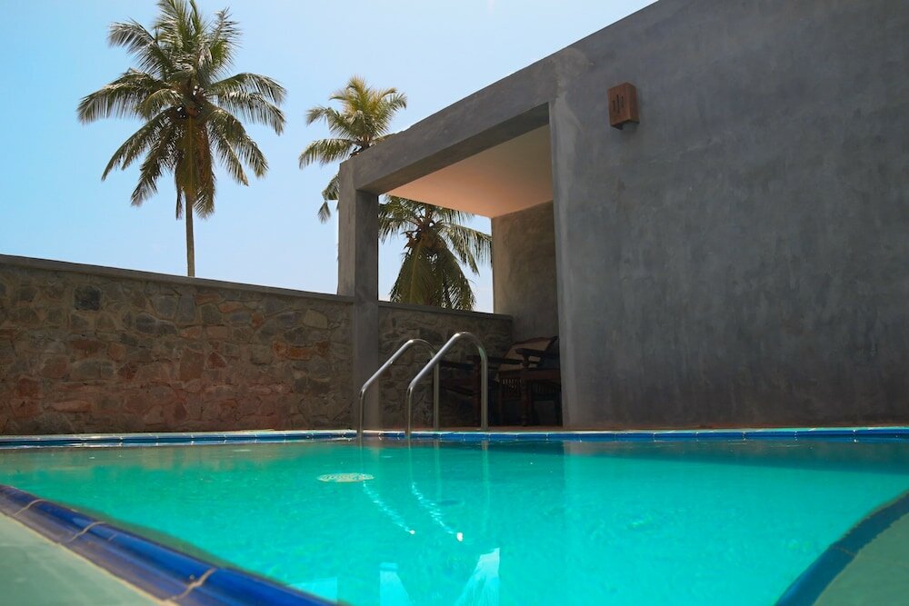 Фото Villa Tangalle Lagoon