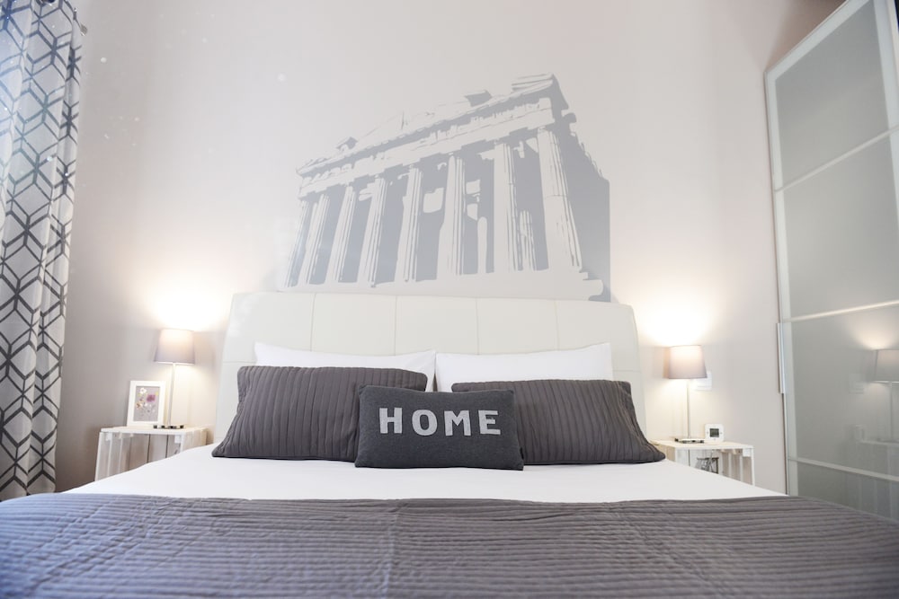 Фото Athina apartments