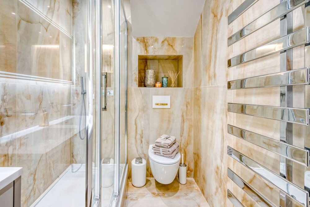 Фото Marble Arch Suite 2-hosted by Sweetstay