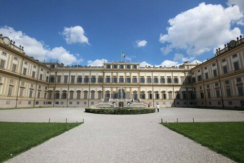 Апартаменты Monza-centro Casa Moderna Vicino Stazione в Монце