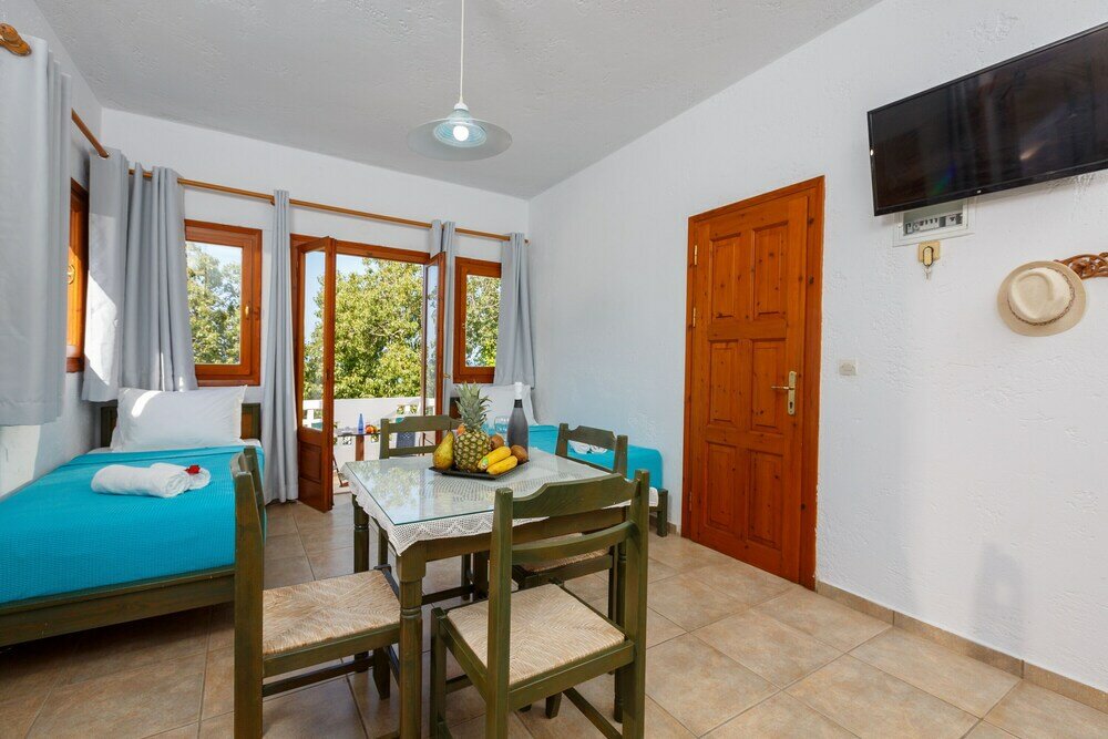 Фото Romantica Hotel Apartments