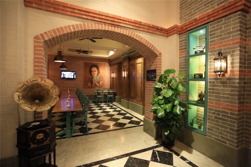 Фото Wuyang Boutique Hotel - Hefang Street