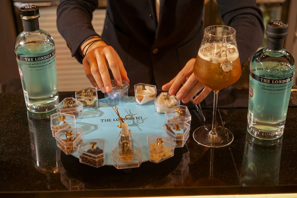 Фото Hilton London Angel Islington