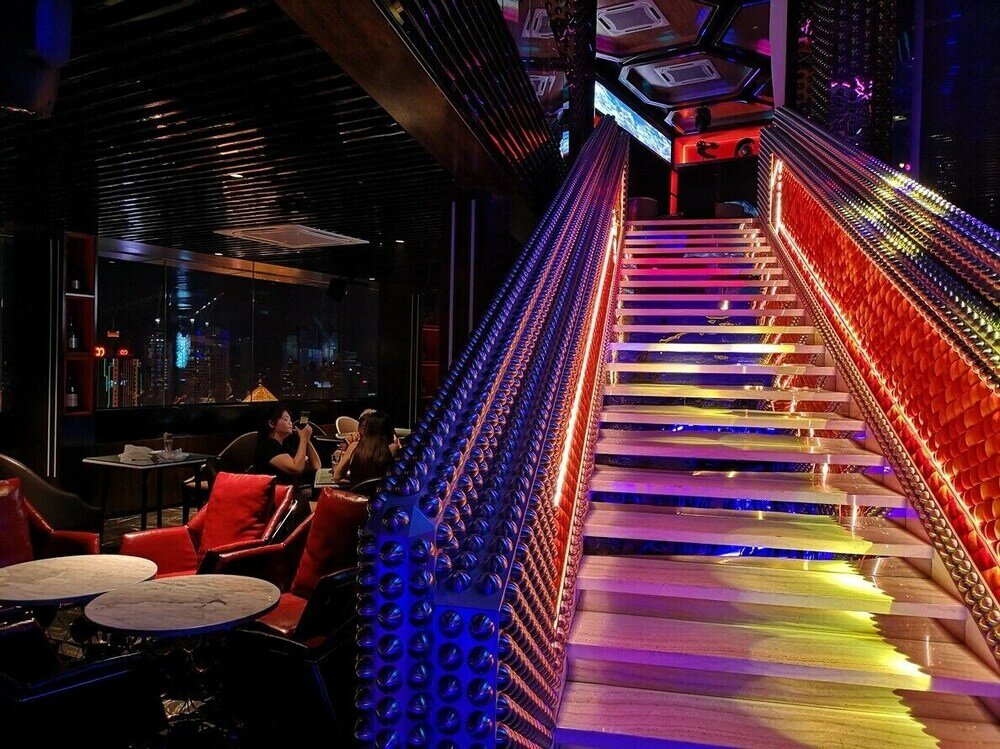 Фото Platinum Suites by Skybay