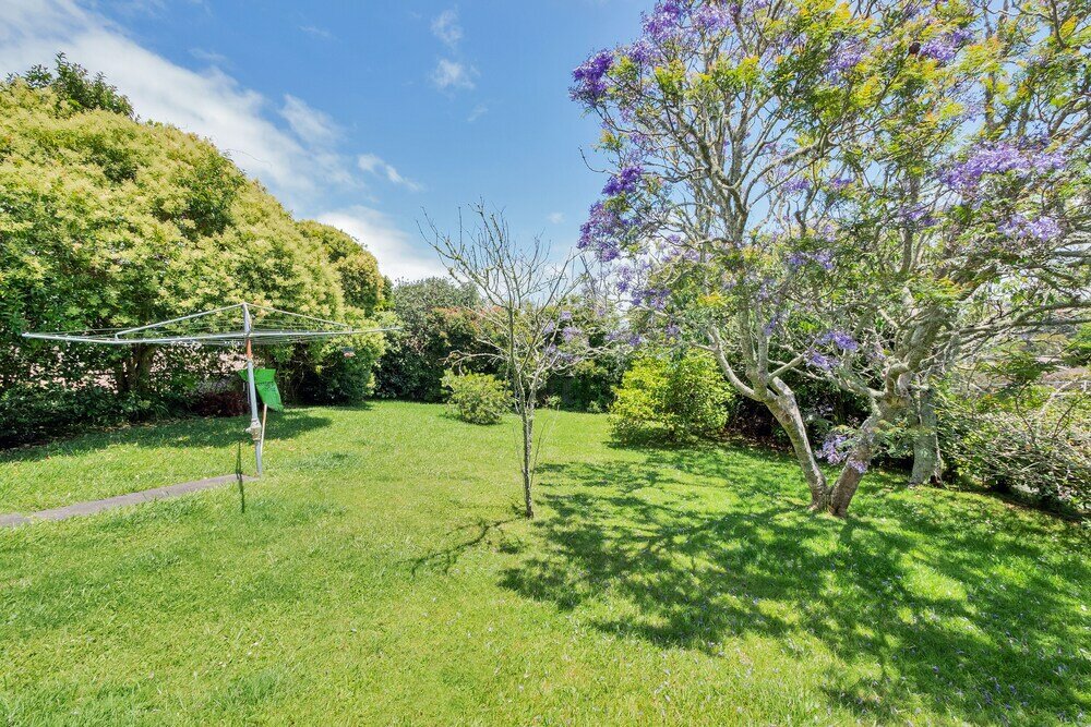 Фото Bright Airy & Spacious 3 Br Home