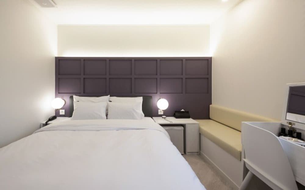 Фото Hotel Yaja Gwangalli