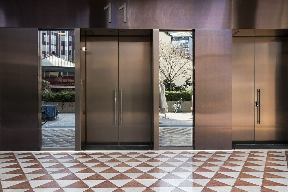 Фото Easyhomes - Central Tower