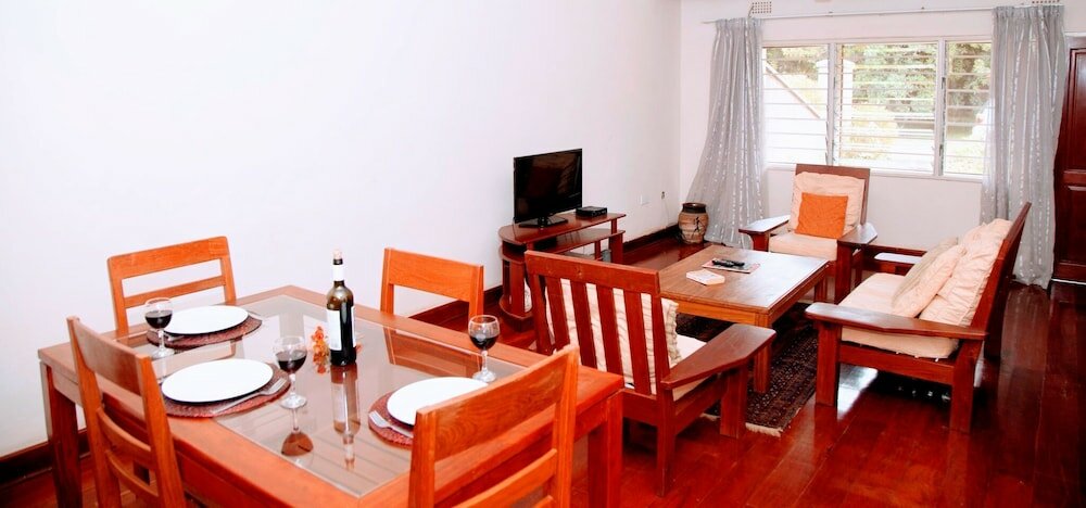 Фото Lush Gardens Apartment 2