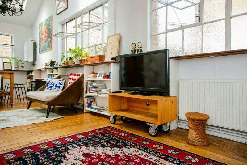 Гостиница 2 bed Artistic/designer Flat Near Broadway Market в Лондоне