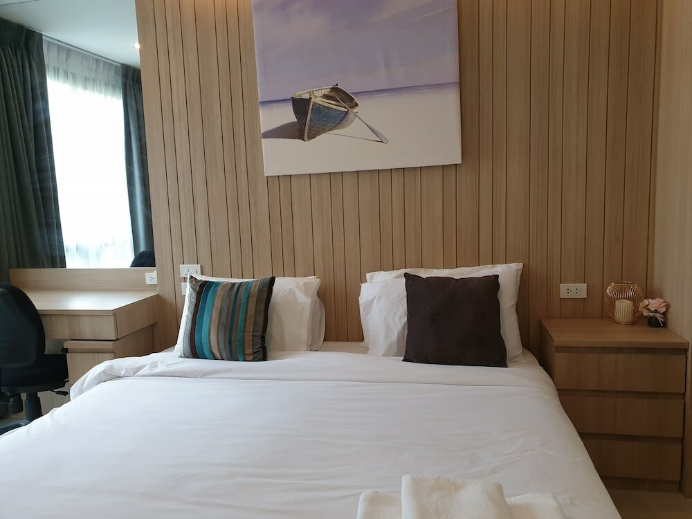 Фото The Chezz Condominium by Patsamon