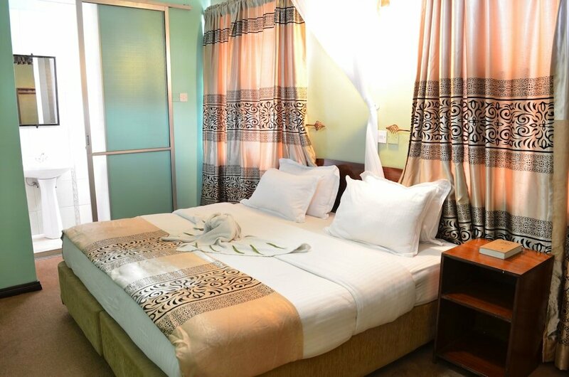 Гостиница Royal City Hotel в Кисуму