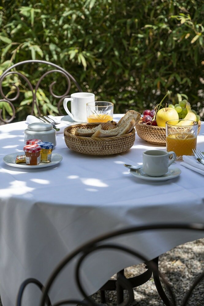 Фото Hotel Lou Cagnard