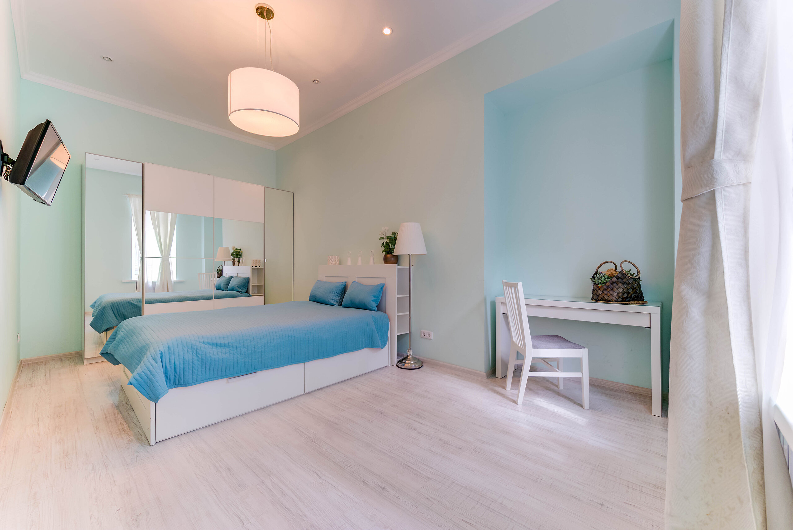 Фото SweetHome на Набережной реки Мойки, 44