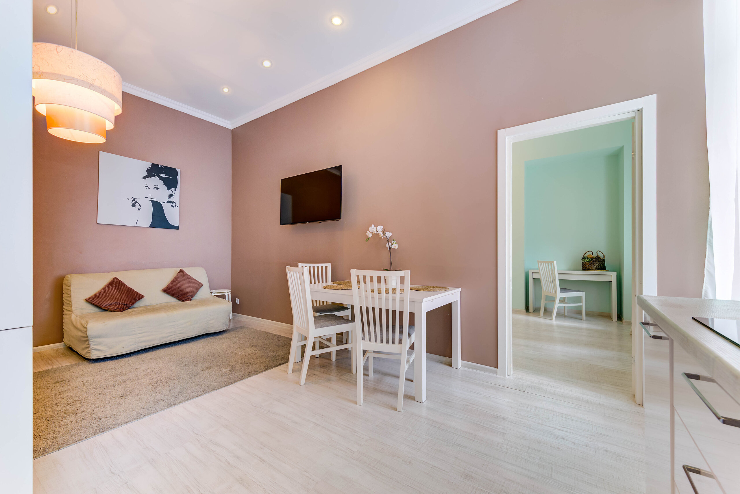 Фото SweetHome на Набережной реки Мойки, 44