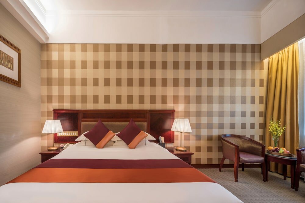 Фото Asia International Hotel Guangzhou